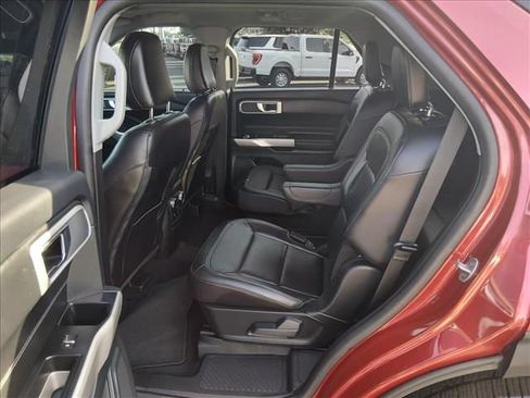 Certified 2023 Ford Explorer XLT w/ Equipment Group 202A AWD/4WD image 14