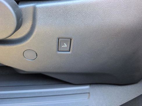 New 2025 Buick Enclave Sport Touring w/ Power Package image 16