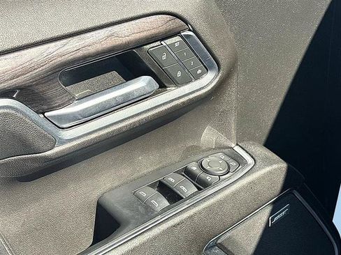 Used 2023 Chevrolet Silverado 1500 LTZ w/ Technology Package AWD/4WD image 18