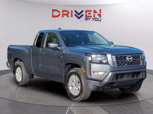 Used 2023 Nissan Frontier SV w/ SV Convenience Package image 8