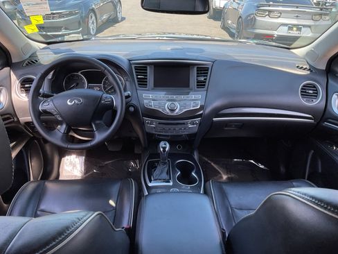 Used 2019 INFINITI QX60 Luxe w/ Essential Package FWD image 16