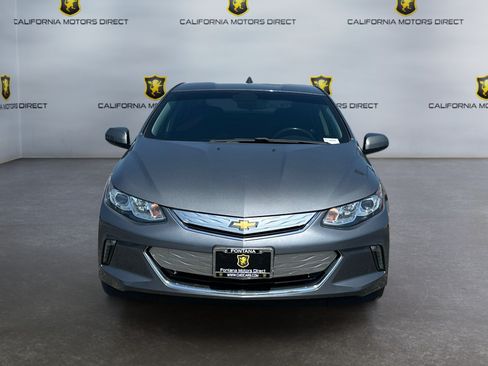 Used 2018 Chevrolet Volt LT w/ Comfort Package FWD image 8