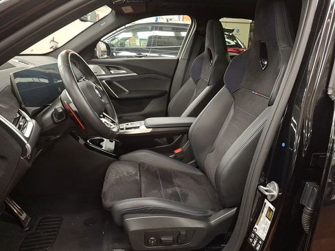 Used 2025 BMW X2 M35i w/ Premium Package image 10