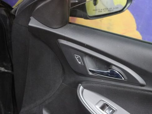 Used 2017 Chevrolet Malibu LS FWD image 11