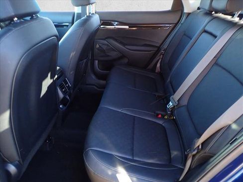 Used 2022 Kia Seltos EX image 9