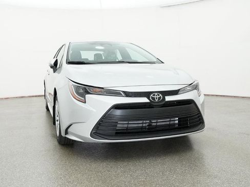 New 2026 Toyota Corolla LE image 38