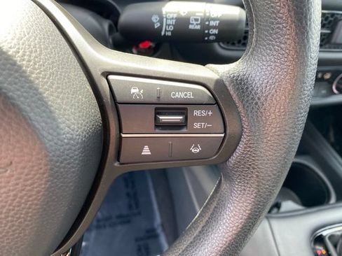 Certified 2023 Honda HR-V LX image 23
