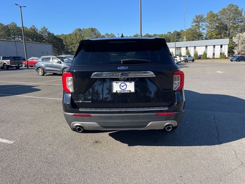 Used 2024 Ford Explorer Limited image 6