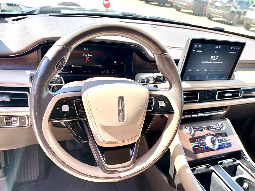 Used 2022 Lincoln Aviator Reserve w/ Equipment Group 201A AWD/4WD image 36