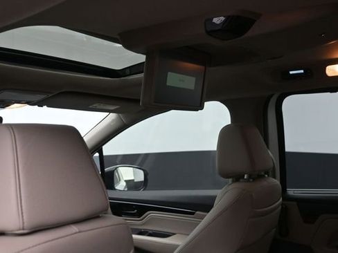 Used 2023 Honda Odyssey Touring image 21