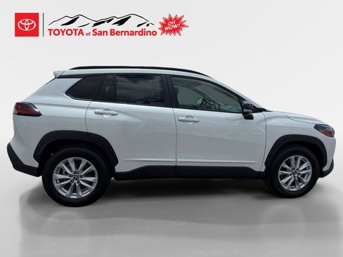 New 2026 Toyota Corolla Cross LE FWD image 6