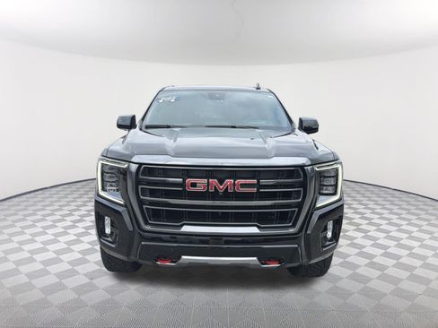 Certified 2023 GMC Yukon AT4 w/ AT4 Premium Plus Package AWD/4WD image 9