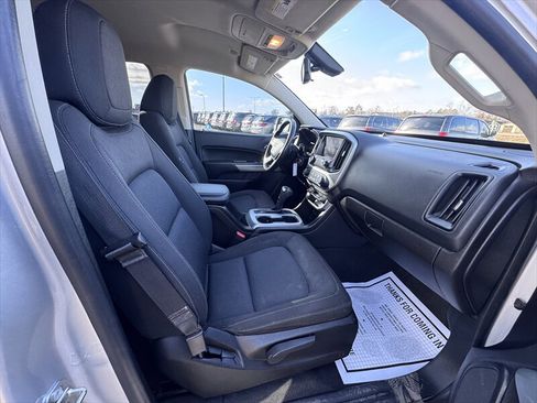 Used 2020 Chevrolet Colorado LT AWD/4WD image 11