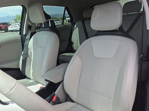 Used 2023 Kia Niro Wind w/ Wind Preserve Package FWD image 20
