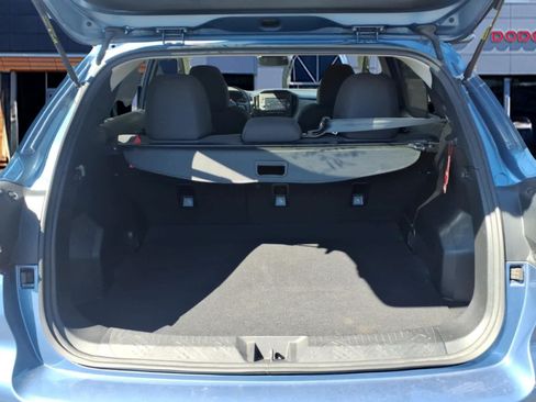 Used 2024 Subaru Crosstrek 2.0i AWD/4WD image 9