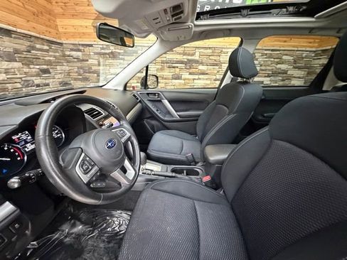 Used 2018 Subaru Forester 2.5i Premium AWD/4WD image 11