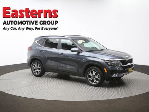 Used 2023 Kia Seltos EX AWD/4WD image 49