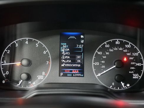 Certified 2024 Toyota Corolla LE FWD image 15