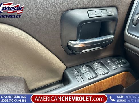 Used 2014 GMC Sierra 1500 SLT w/ SLT Preferred Package AWD/4WD image 11