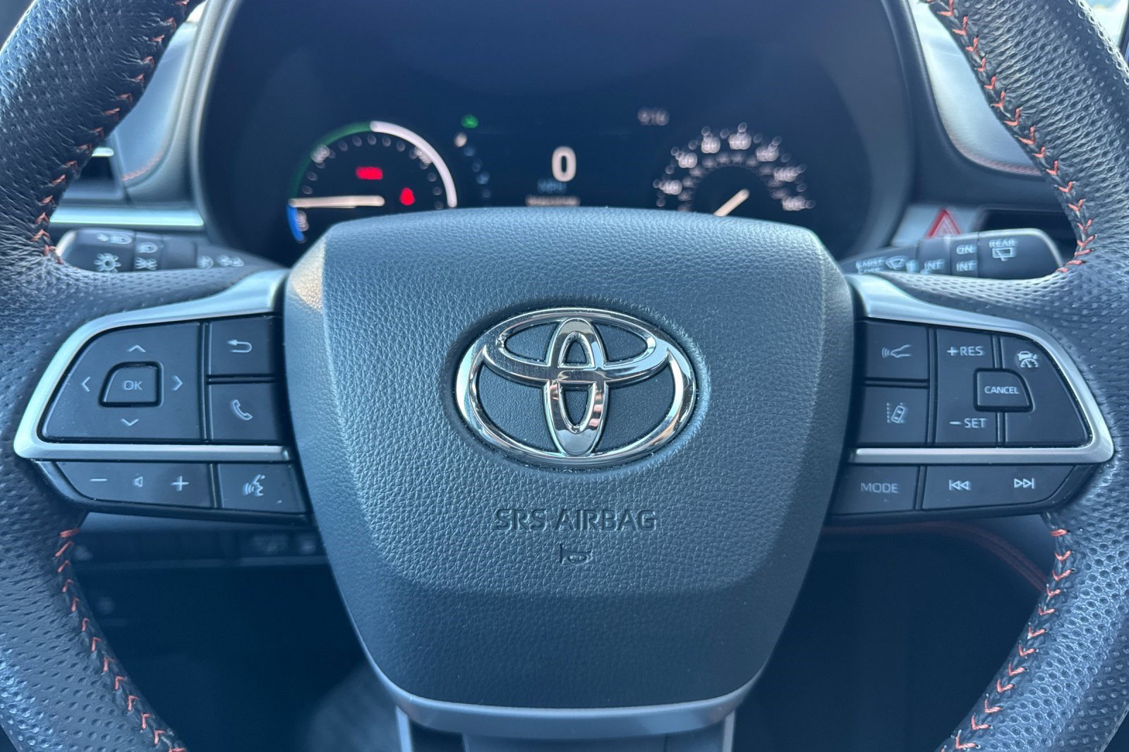 Certified 2024 Toyota Sienna XSE w/ XSE Premium Package AWD/4WD image 11