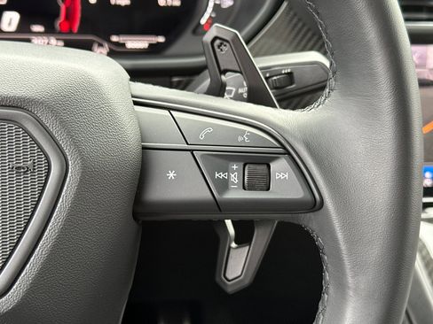 Used 2024 Lamborghini Urus Performante image 30