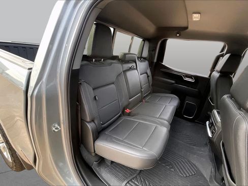 Used 2024 Chevrolet Silverado 1500 LTZ AWD/4WD image 19