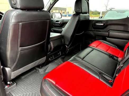 Used 2023 Chevrolet Silverado 1500 Custom Trail Boss w/ LPO, Dark Essentials Package image 21