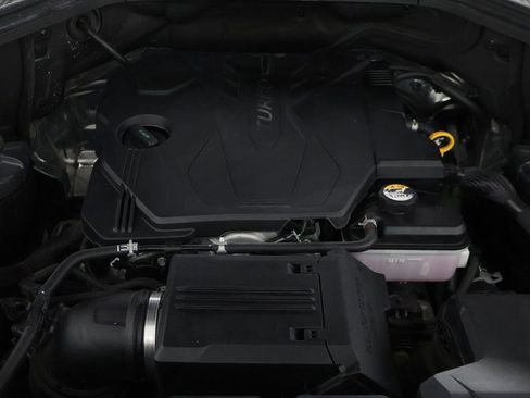 Used 2024 Genesis GV80 2.5T image 19