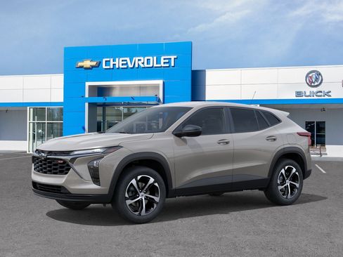 New 2026 Chevrolet Trax RS FWD image 2