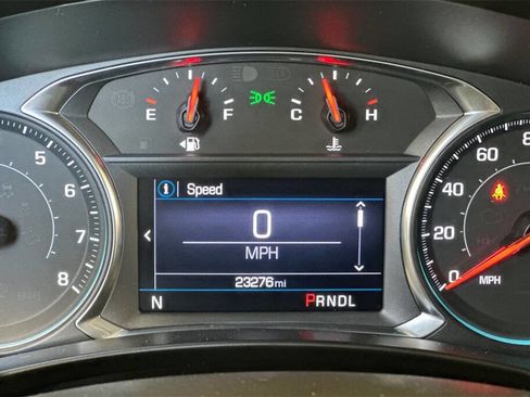 Used 2022 Chevrolet Equinox LS w/ LS Convenience Package image 27