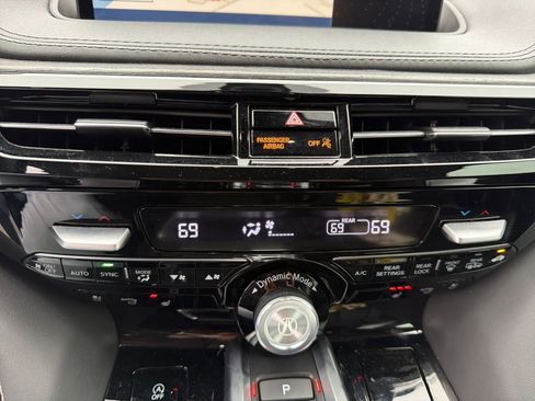 Used 2023 Acura MDX Advance image 9