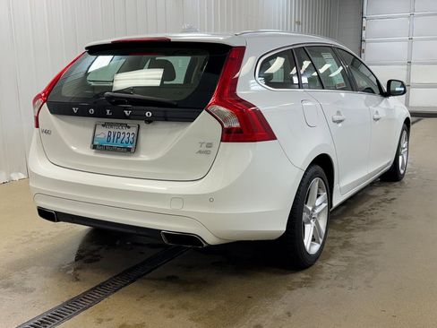 Used 2015 Volvo V60 T5 Premier Plus image 5