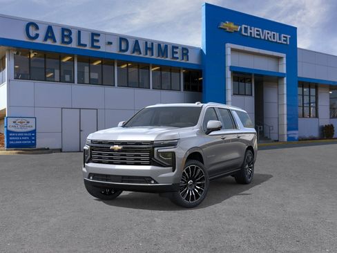 New 2026 Chevrolet Suburban High Country AWD/4WD image 37