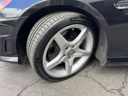 Used 2013 Mercedes-Benz SLK 350 image 33