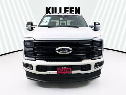 New 2025 Ford F350 Platinum w/ FX4 Off-Road Package