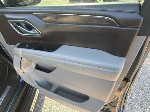 Used 2021 Chevrolet Tahoe LT RWD image 15