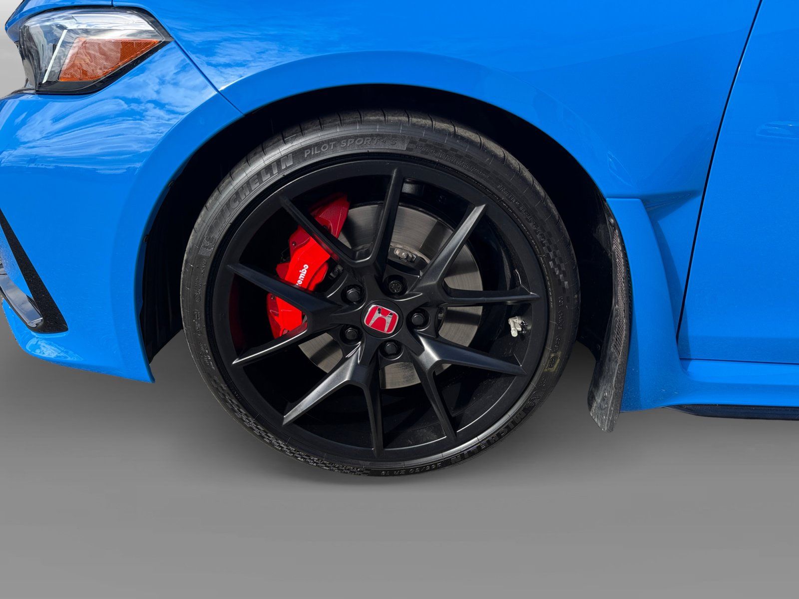 Used 2025 Honda Civic Type R image 9