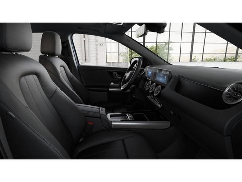 New 2025 Mercedes-Benz GLA 250 GLA 250 image 4