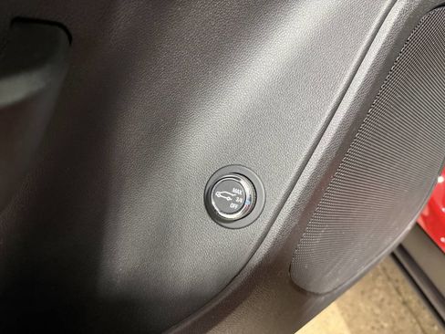 Used 2024 Chevrolet Blazer LT w/ Convenience Package image 36