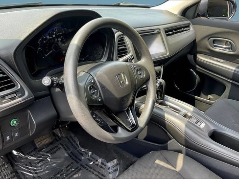 Used 2016 Honda HR-V EX image 16