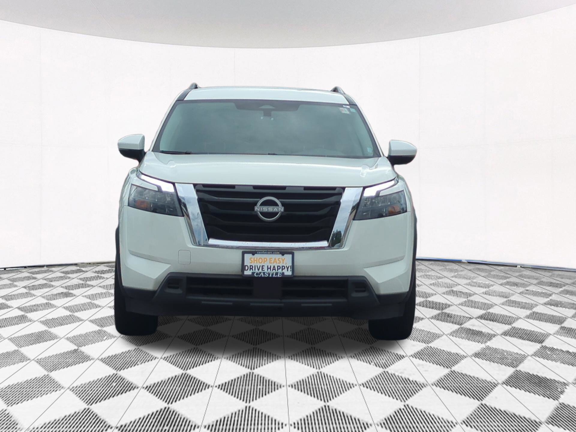 Used 2024 Nissan Pathfinder SV AWD/4WD image 8