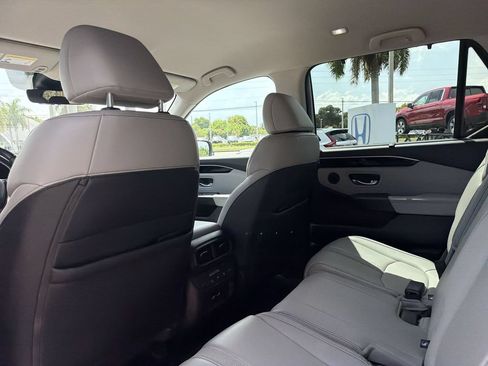 Certified 2023 Honda Pilot EX-L image 21