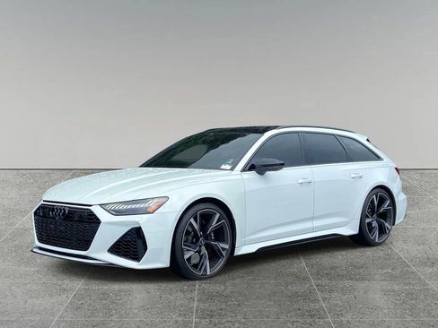 Used 2022 Audi RS 6 w/ Executive Package AWD/4WD image 1