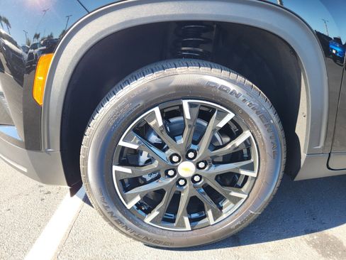 New 2026 Chevrolet Traverse LT w/ Sun and Wheel Package image 4