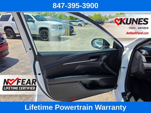 Used 2026 Toyota Camry LE FWD image 17