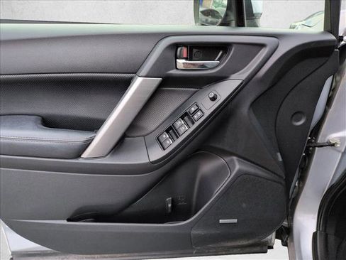 Used 2018 Subaru Forester 2.5i Limited image 11