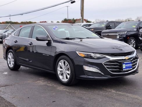 Used 2022 Chevrolet Malibu LT image 7