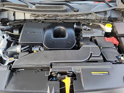 Used 2025 Nissan Murano SV image 25