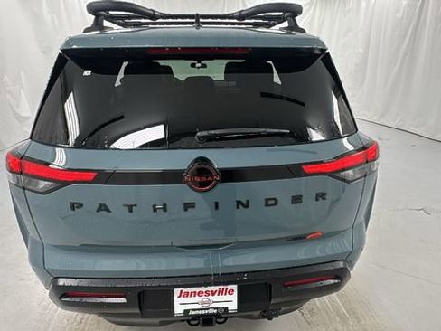 New 2026 Nissan Pathfinder Rock Creek image 4