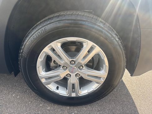 Certified 2024 GMC Terrain SLE image 8